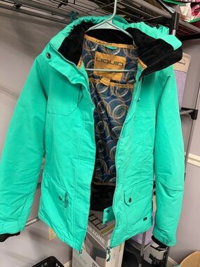 Liquid Teal and Gold Patterned Snow Jacket